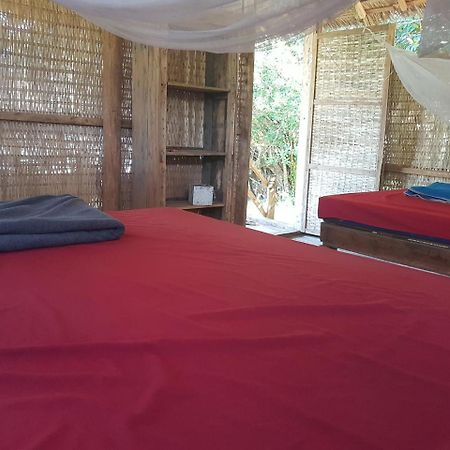 The Last Point Hostel Koh Ta Kiev Exterior photo