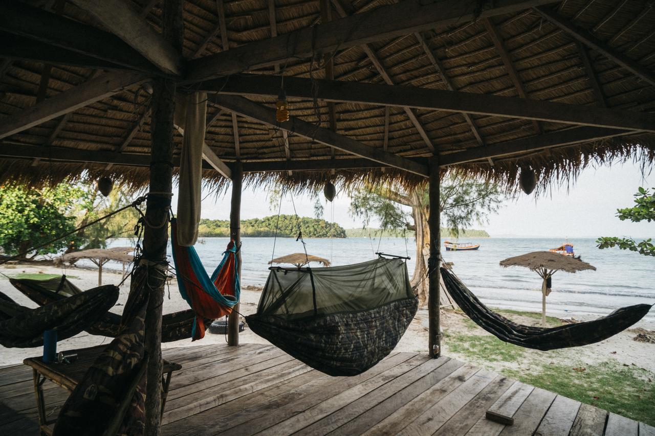 The Last Point Hostel Koh Ta Kiev Exterior photo
